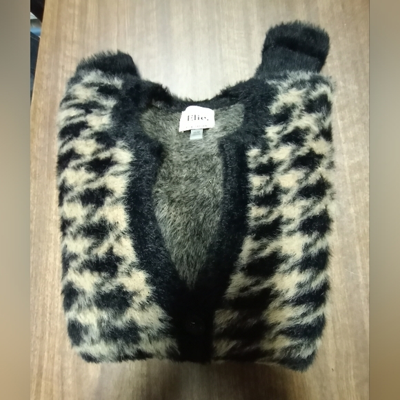 Elie by Elie Tahari houndstooth cardigan. EUC.  Size xs - Picture 2 of 6